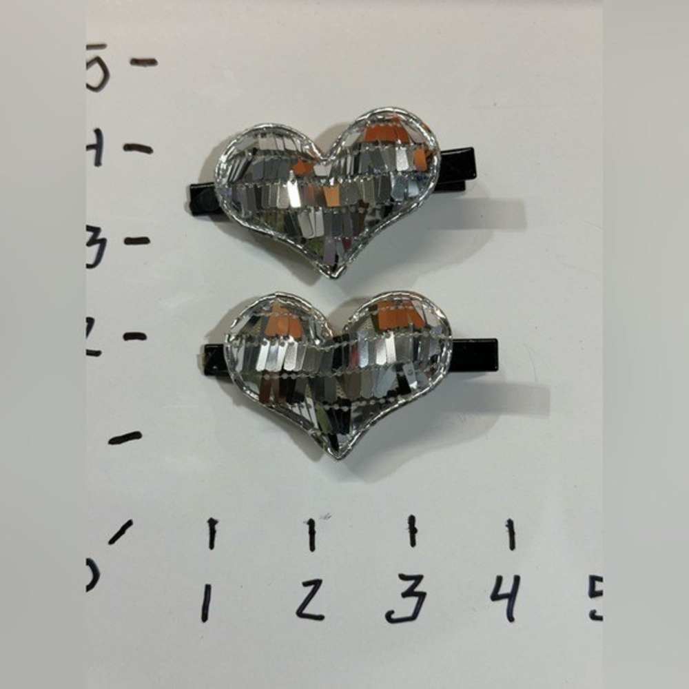 NEW Hair Accessories set of 2 sliver hair clips Y2K